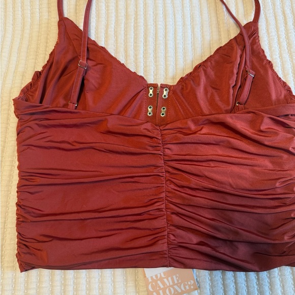 Tiger Mist Red Ruched Top - Picture 4 of 4